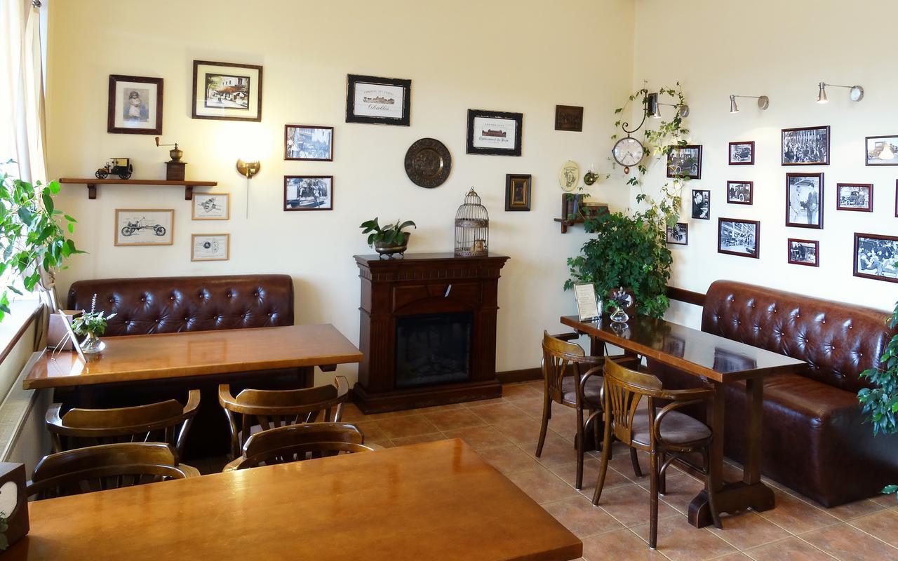 Henry Ford Mini Hotel Одесса Экстерьер фото